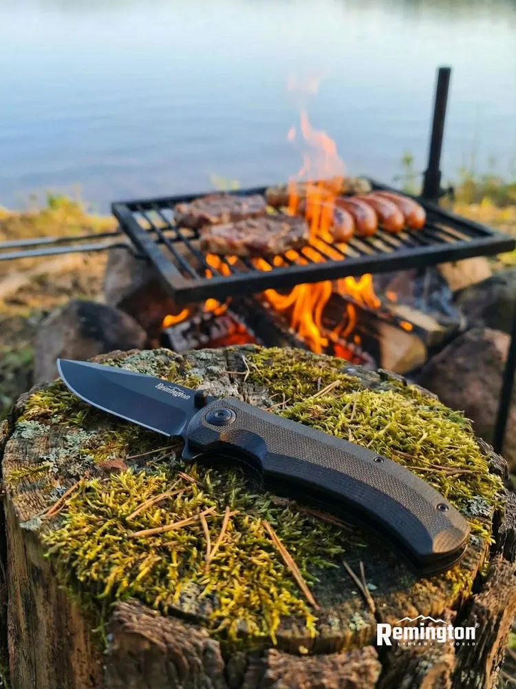 Нож складной туристический Remington Strike Black
