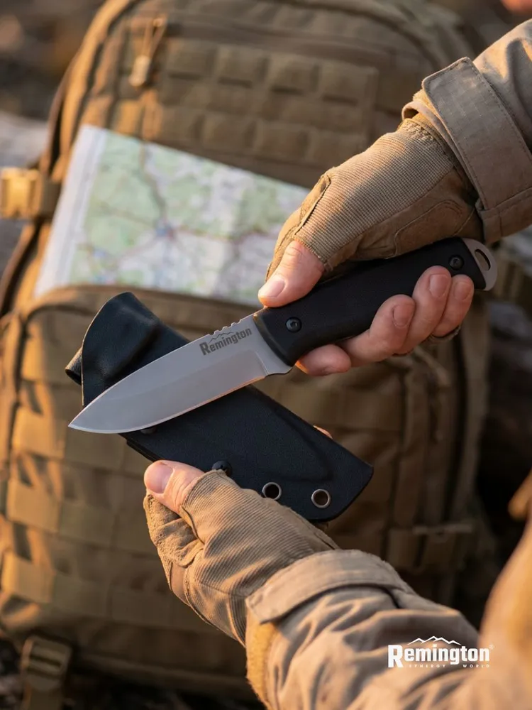 Нож туристический с фикс. лезвием Remington Sentinel Black