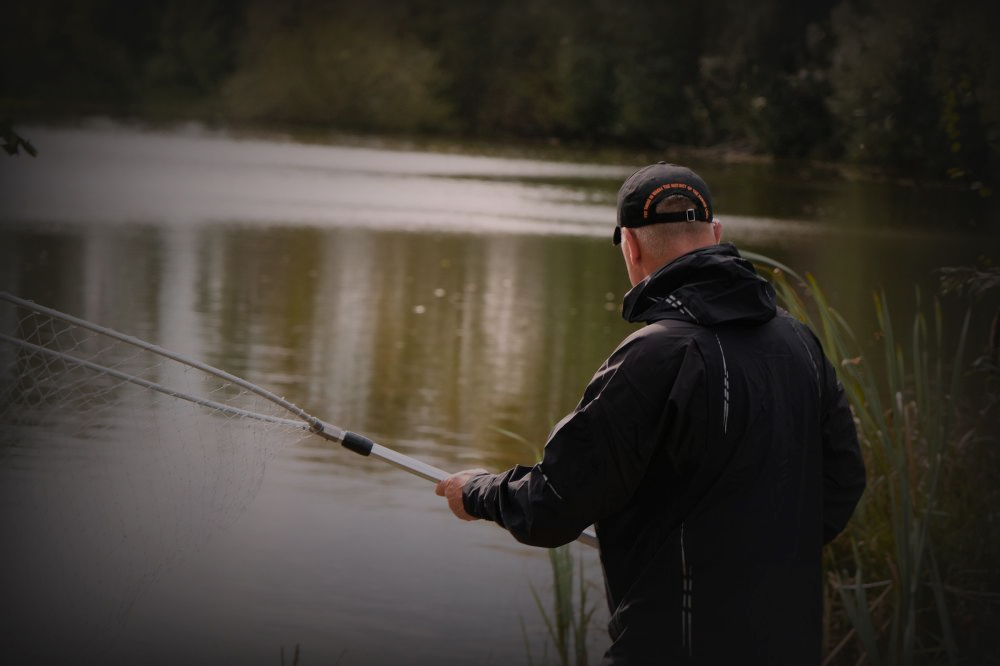 Можно ли носить демисезонный костюм для рыбалки зимой?