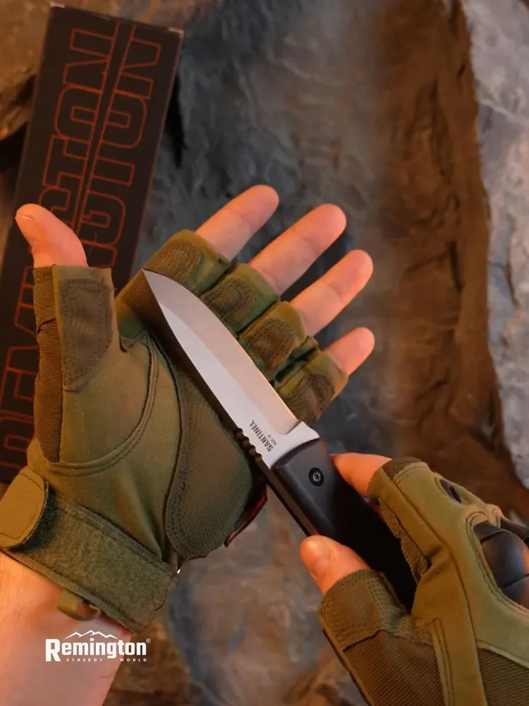 Нож туристический с фикс. лезвием Remington Sentinel Black