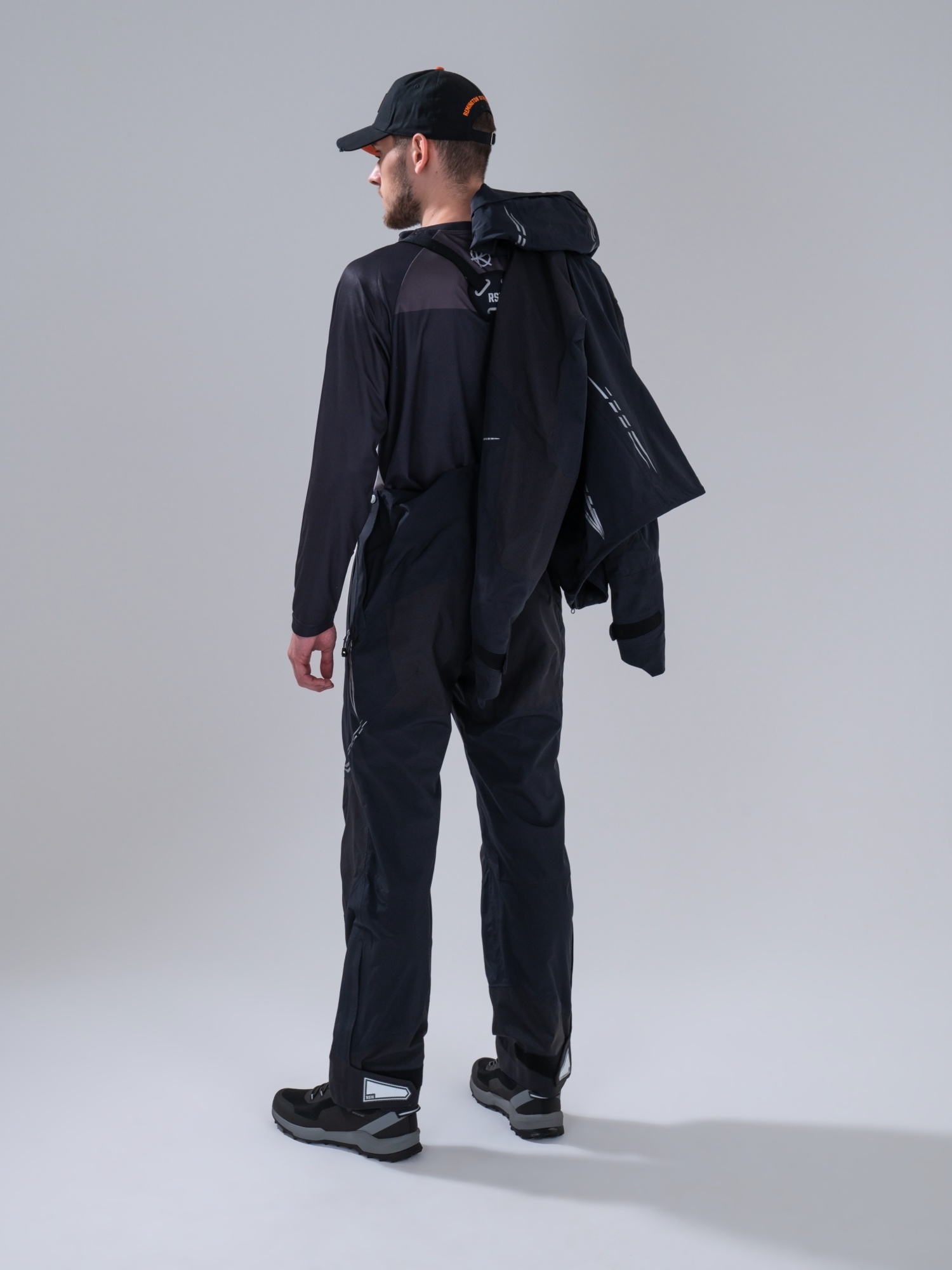 Летний рыболовный костюм Remington Fishing  Performance VIP Black, фото, цена в интернет-магазине Remington SW Летний рыболовный костюм Remington Fishing  Performance VIP Black, фото, цена